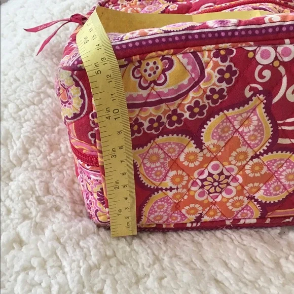 Vera Bradley Round Double Handle Tote/Purse - Picture 11 of 13